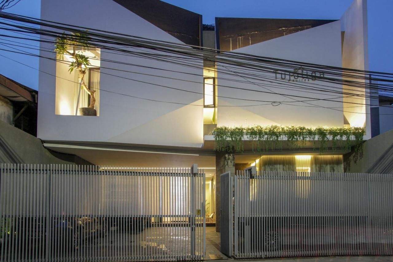 Tujutiga Suites Jakarta Kültér fotó